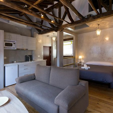 Los Lobos Suites Apartamentos Granada Exteriör bild