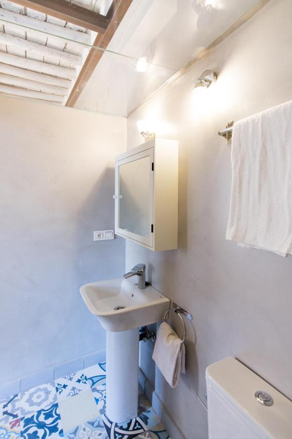 Los Lobos Suites Apartamentos Granada Exteriör bild