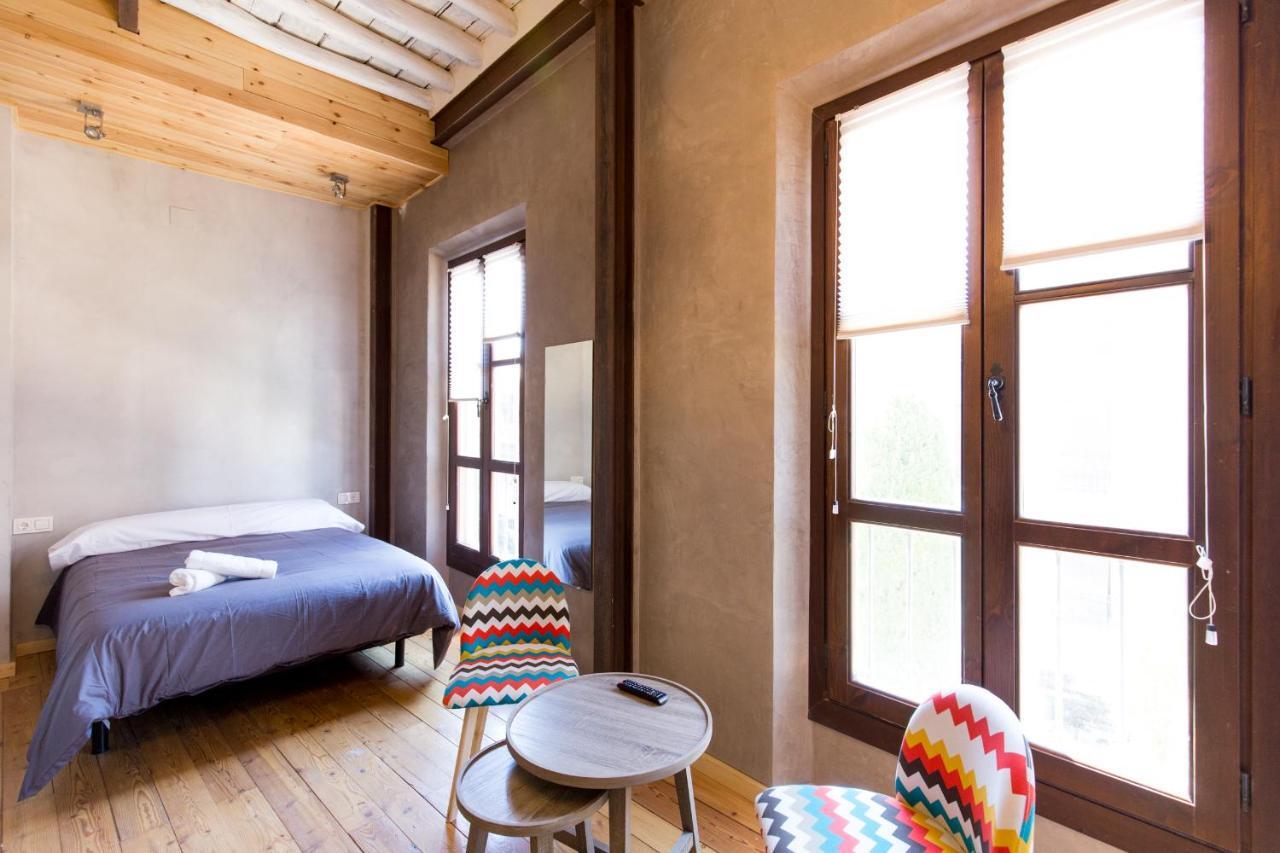 Los Lobos Suites Apartamentos Granada Exteriör bild